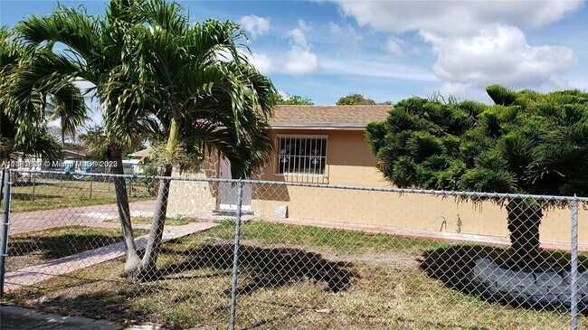 Primary Photo - 20220 SW 112th Pl