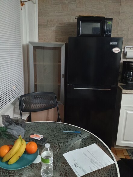 Building Photo - 13755 Overseas Hwy