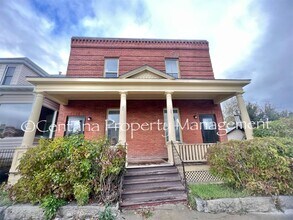 Building Photo - 909-911 Antimony