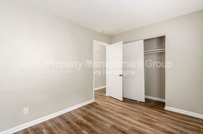Building Photo - 776 Northview Ave
