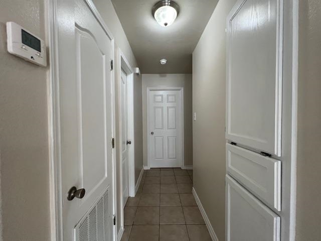 Building Photo - 412 Shiloh Dr