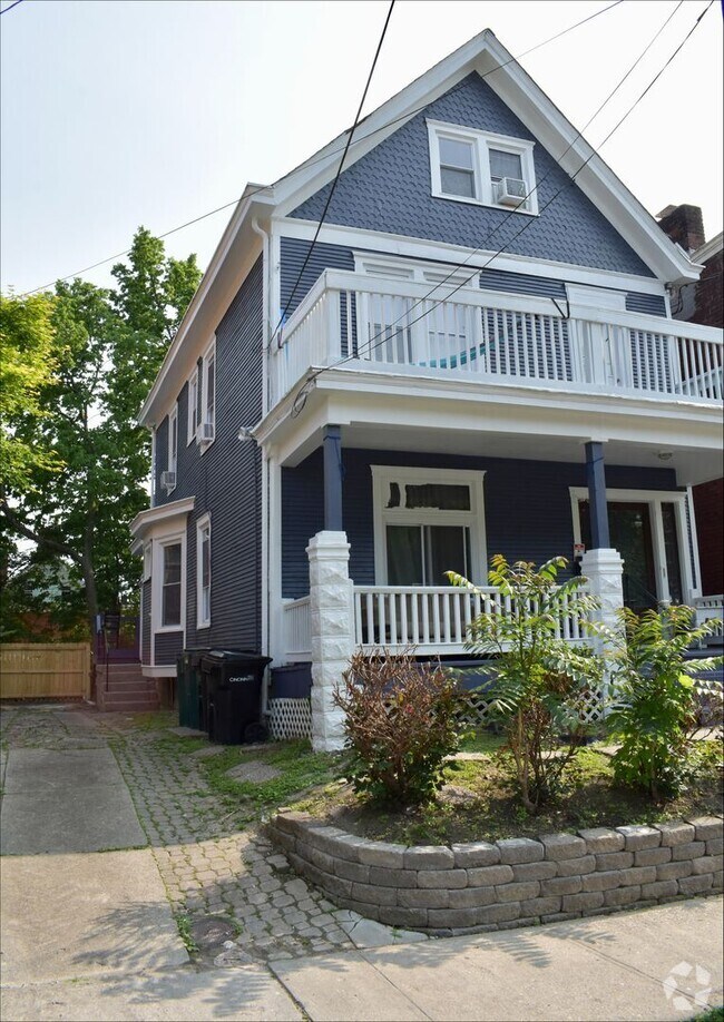 Building Photo - 213 Atkinson St