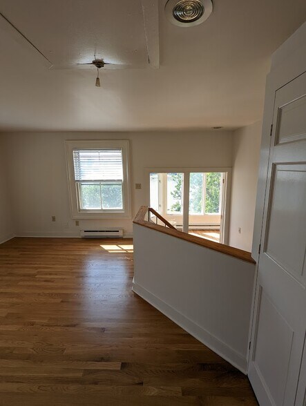 Building Photo - 642 Quinnipiac Ave