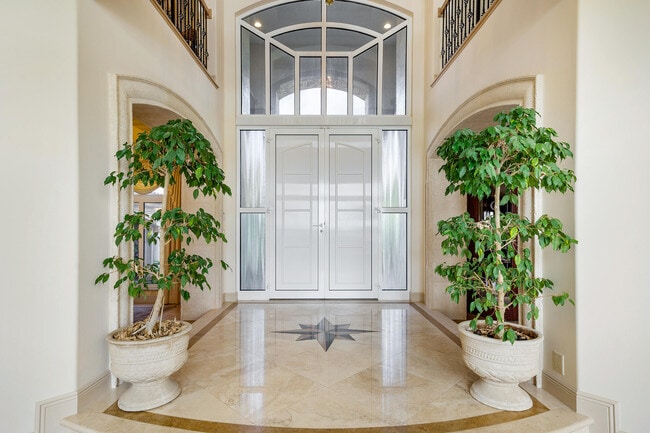 Building Photo - 6373 N Ocean Blvd