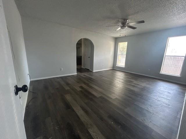 Building Photo - 2106 Overbrook Dr