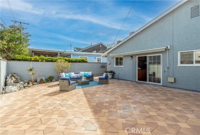 Building Photo - 23524 Evalyn Ave