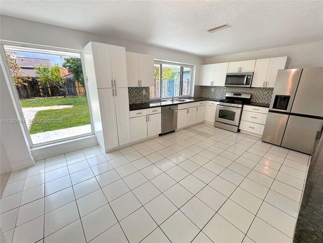 Building Photo - 9574 NW 19th Pl