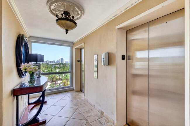 Building Photo - 2000 S Ocean Dr