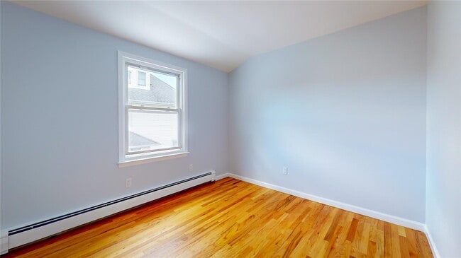 Building Photo - 221-19 Fairbury Ave