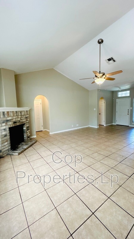 Building Photo - 6362 Parkland Oaks Dr