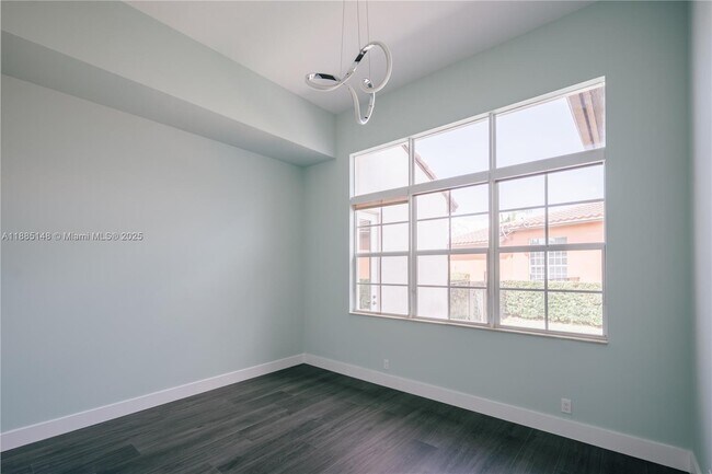 Building Photo - 8239 NW 124th Terrace