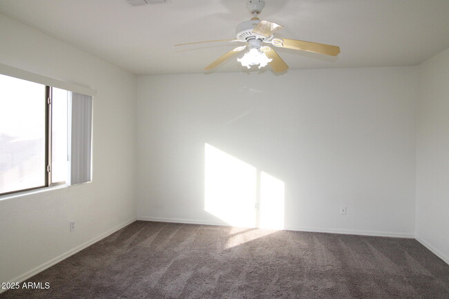 Building Photo - 14334 W Avalon Dr