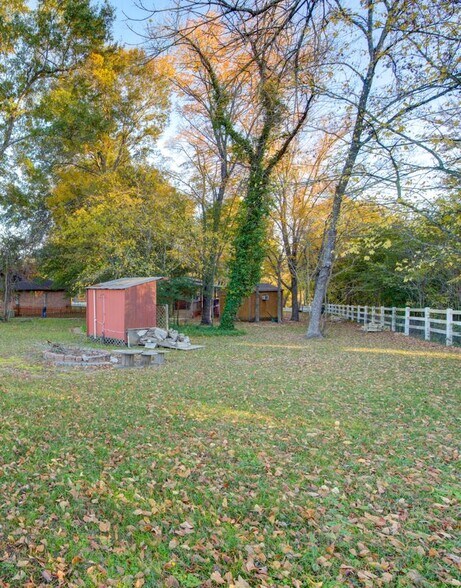 Building Photo - 13338 Longstreet Rd