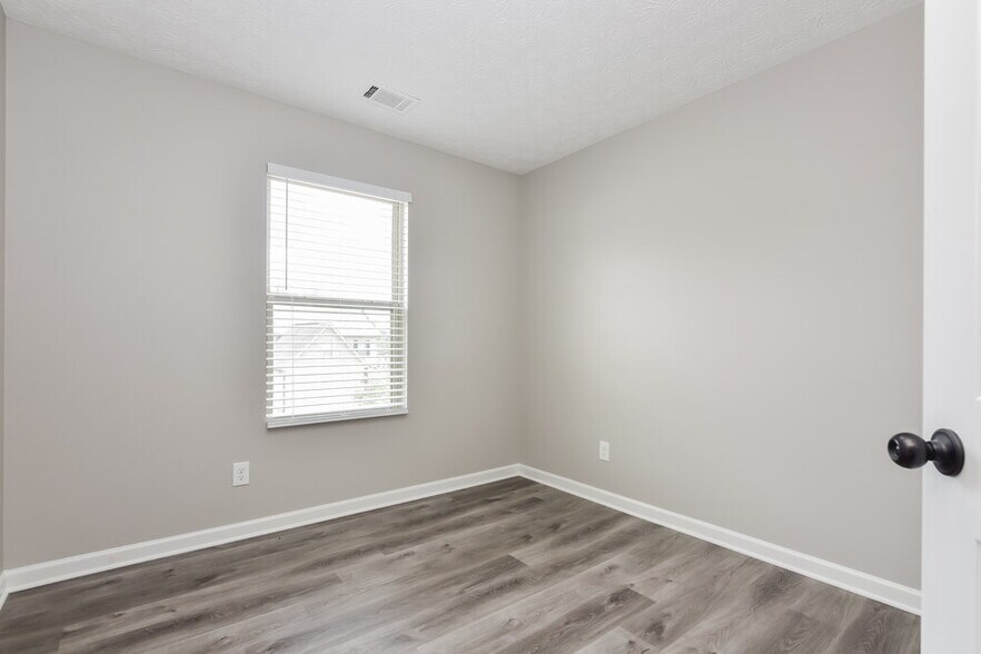 Building Photo - 4958 Summersun Dr