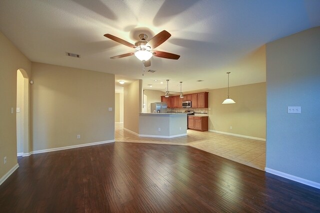 Building Photo - 25623 Coral Vine
