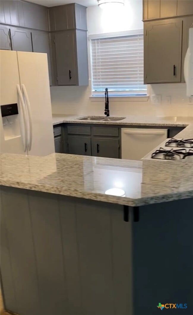 Building Photo - 1316 Opal Rd