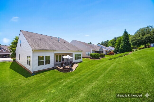 Building Photo - Amenity-Rich neighborhood!
