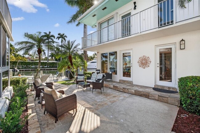 Building Photo - 180 Isle of Venice Dr