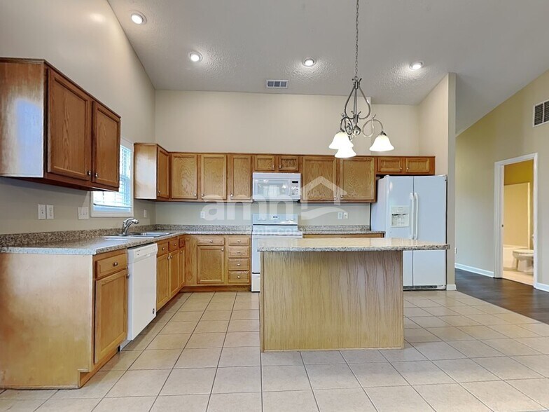 Building Photo - 756 Ginger Ridge Dr