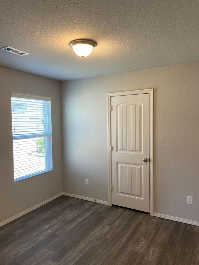 Building Photo - Discover Modern Living | Beautiful 4-Bedroom, 2-Bath Home in Conrad Court with a Fully Fenced Bac...