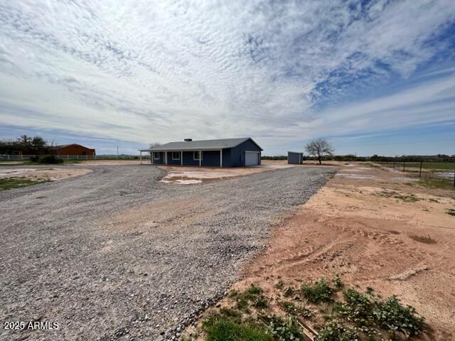 Building Photo - 4552 N Loring Rd