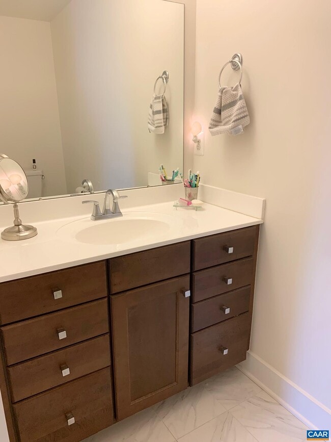 Building Photo - 129 Almere Ave