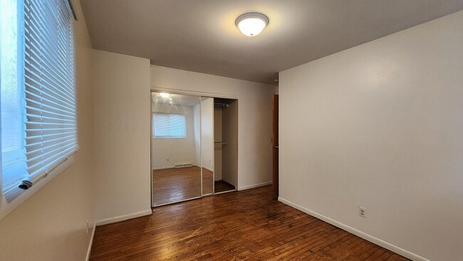 Building Photo - 2421 Adler Cir