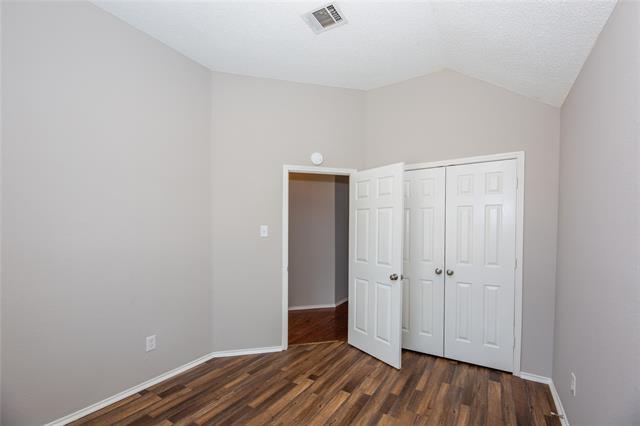 Building Photo - 6718 Scarlet Dr