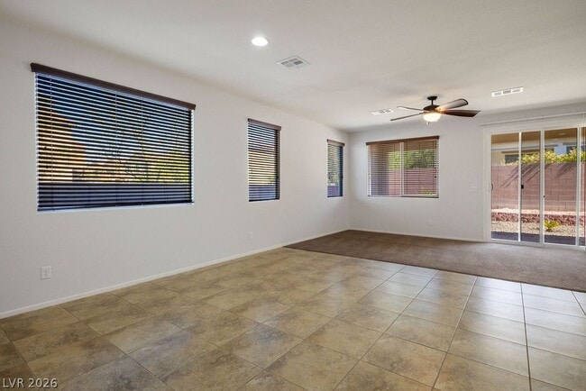 Building Photo - 4032 Little Bay Ave
