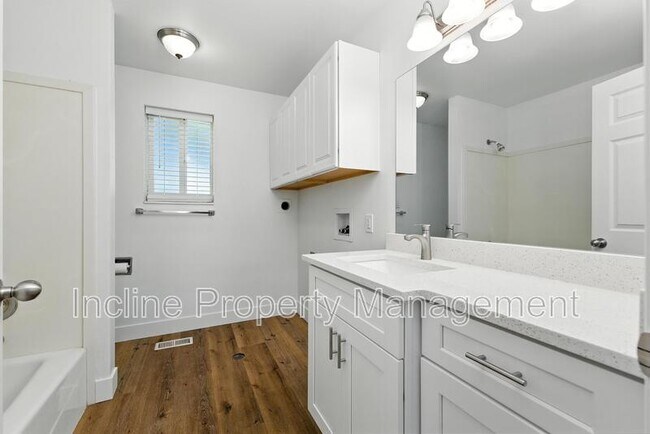 Building Photo - 746 N 1060 W