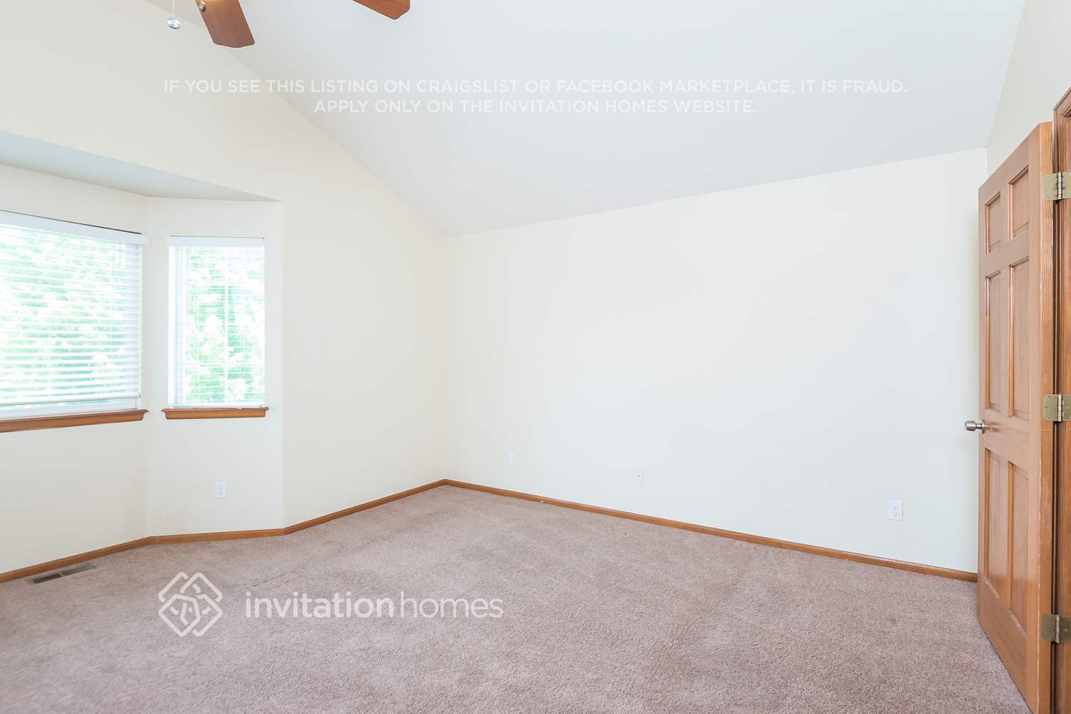 Building Photo - 14134 E Florida Pl