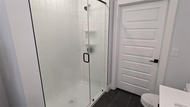 Building Photo - 2500 Longview St