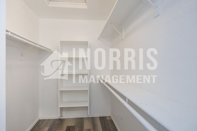 Building Photo - Beautiful Two Story Home Available Now!