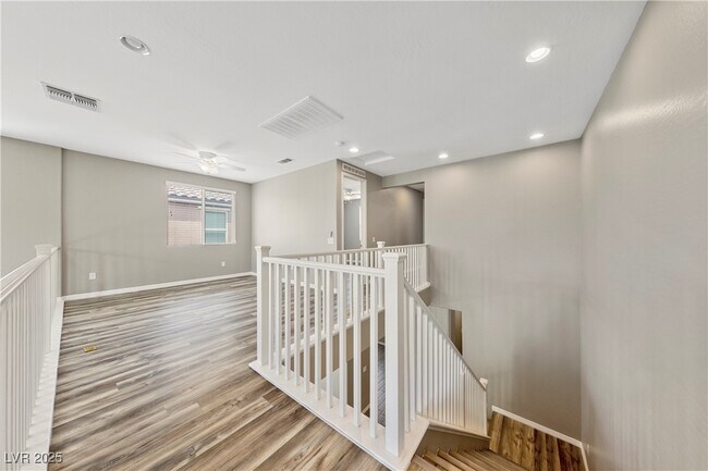 Building Photo - 7205 Pine Bridge Ct
