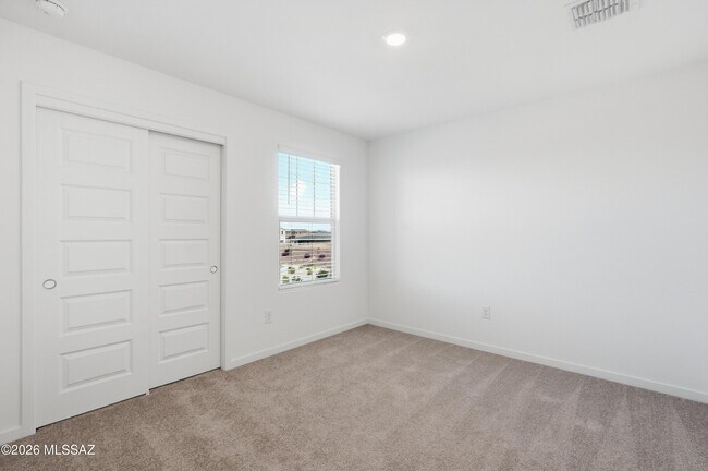 Building Photo - 12232 N Manley Ave