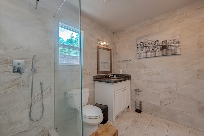 Building Photo - 12445 Memorial Dr