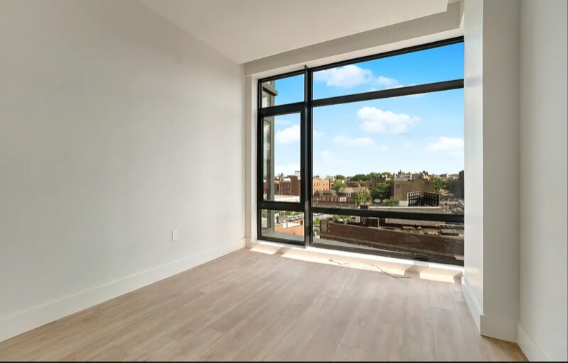 Building Photo - 1263 Bedford Ave