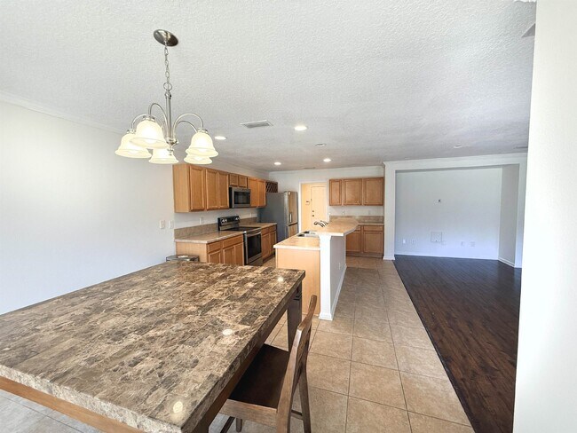 Building Photo - 436 Bostwick Cir