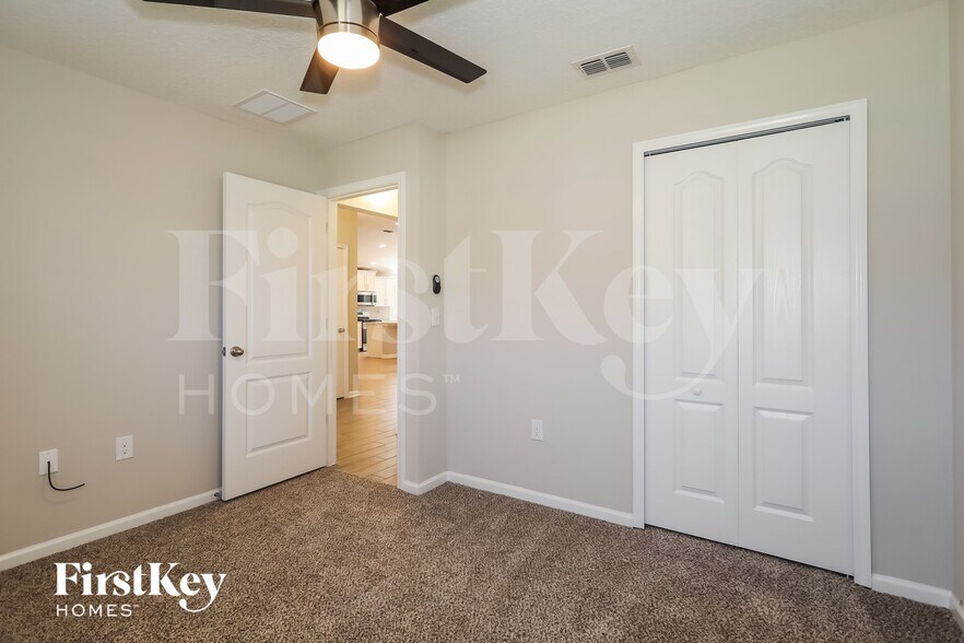 Building Photo - 318 Fox Water Trail