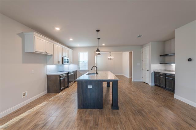 Building Photo - 9716 Thorncrown Ln