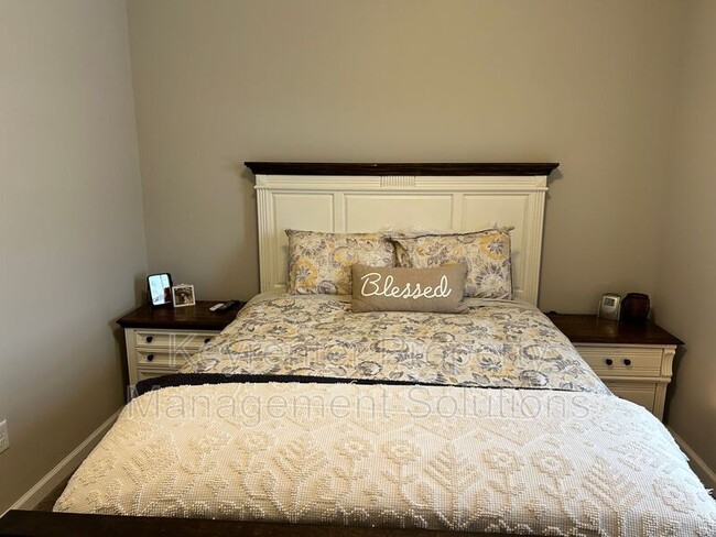 Building Photo - 301 Purdue St