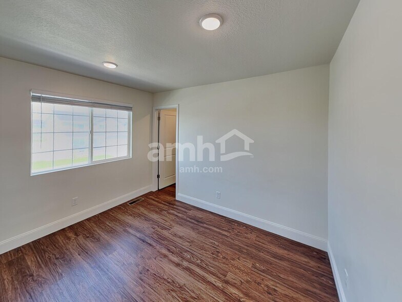 Building Photo - 2685 W 3290 S