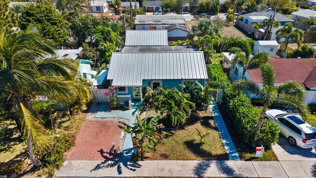 Building Photo - 1616 N N St