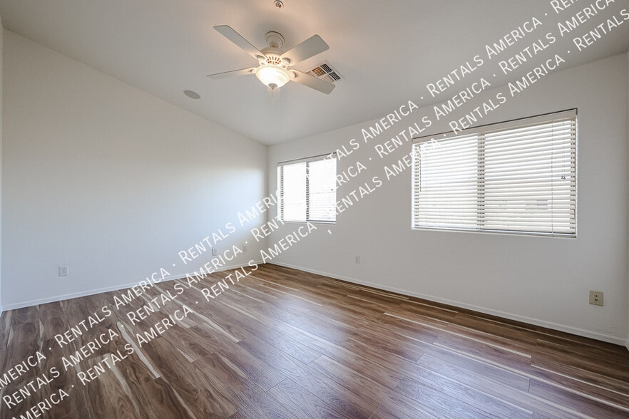 Building Photo - 5415 E McKellips Rd