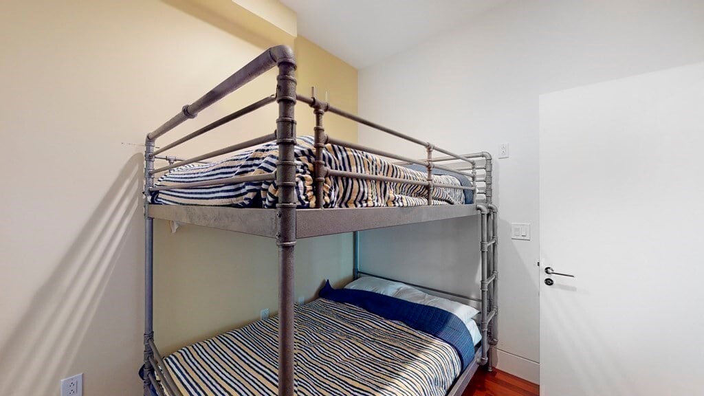 Building Photo - 49 N Margin St