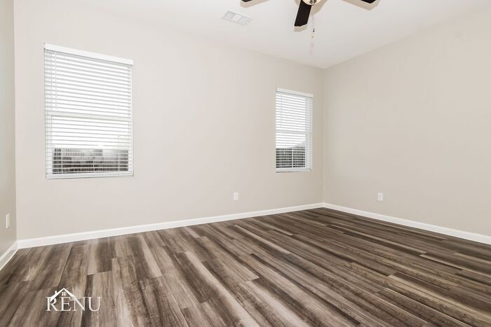 Building Photo - 6108 Harrah Ln