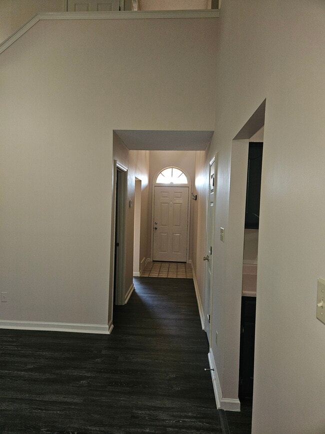 Building Photo - 1841 Dewars Cove N