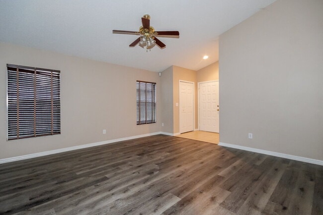Building Photo - 504 Cape Cod Cir