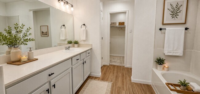 Building Photo - 26734 Paloma Blanca Dr