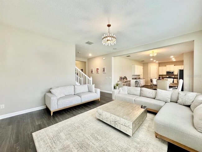 Building Photo - 2854 Hilliard Dr